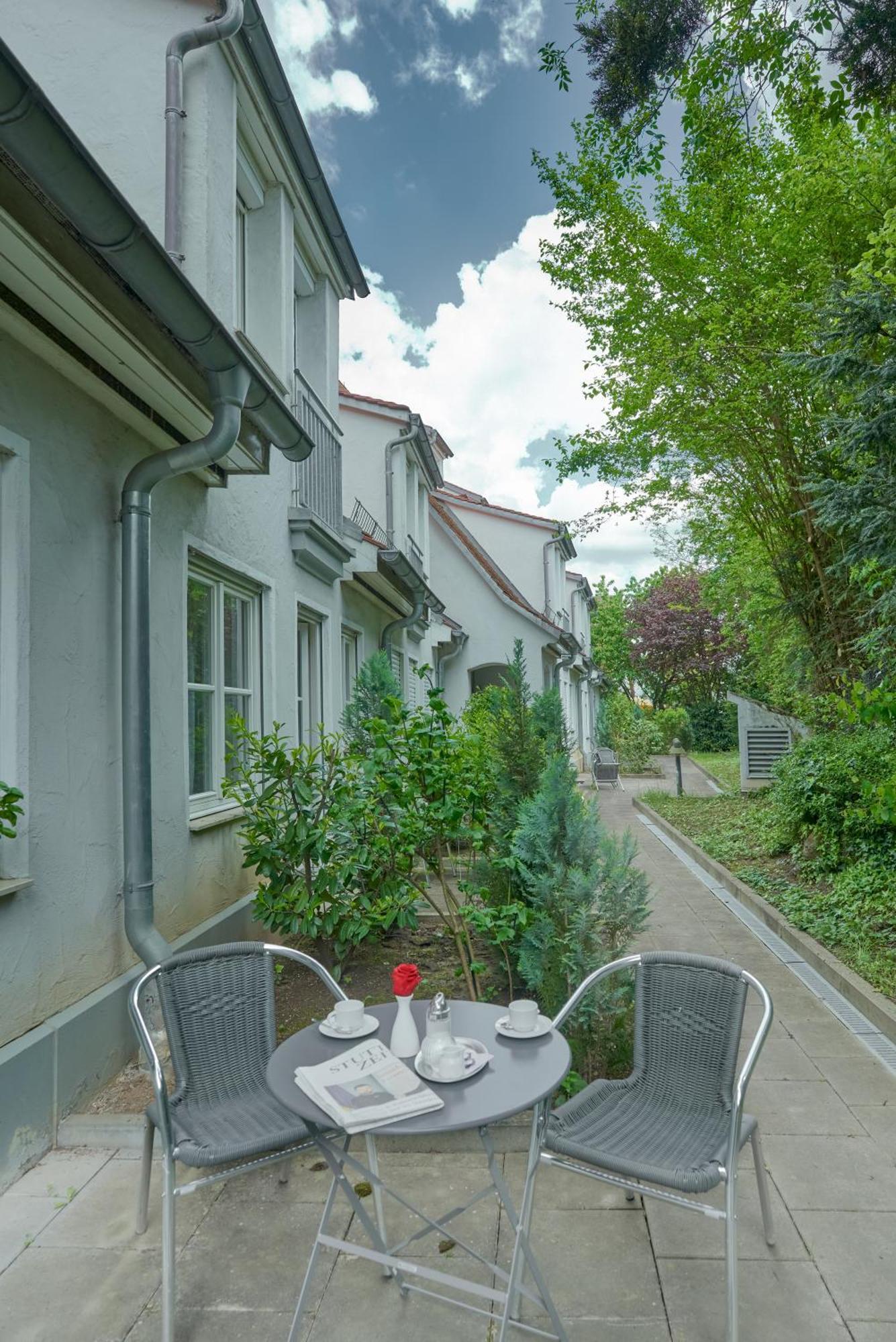 Apart Business Hotel Stuttgart Buitenkant foto